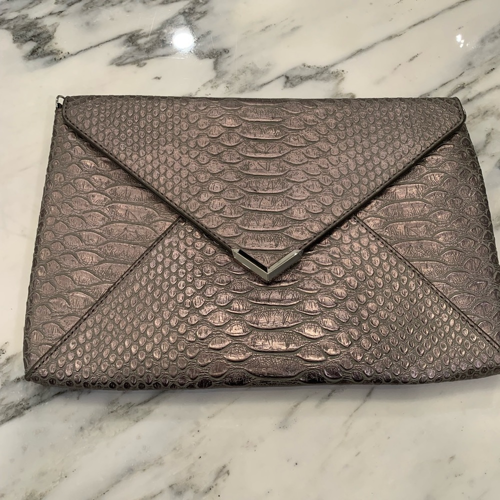 Stella and Dot CLUTCH